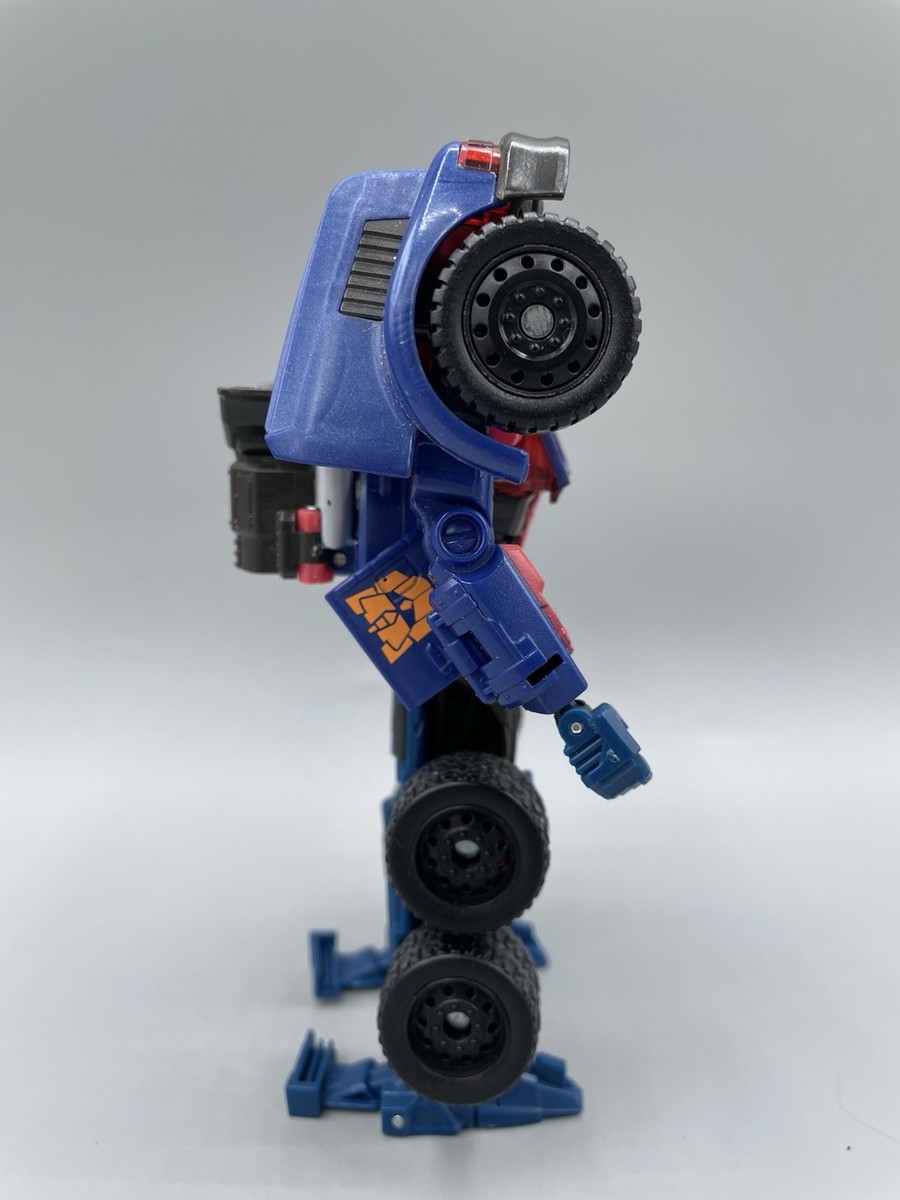 Hasbro Transformers Combat Hero Optimus Prime G2 Ultimate Gift Set