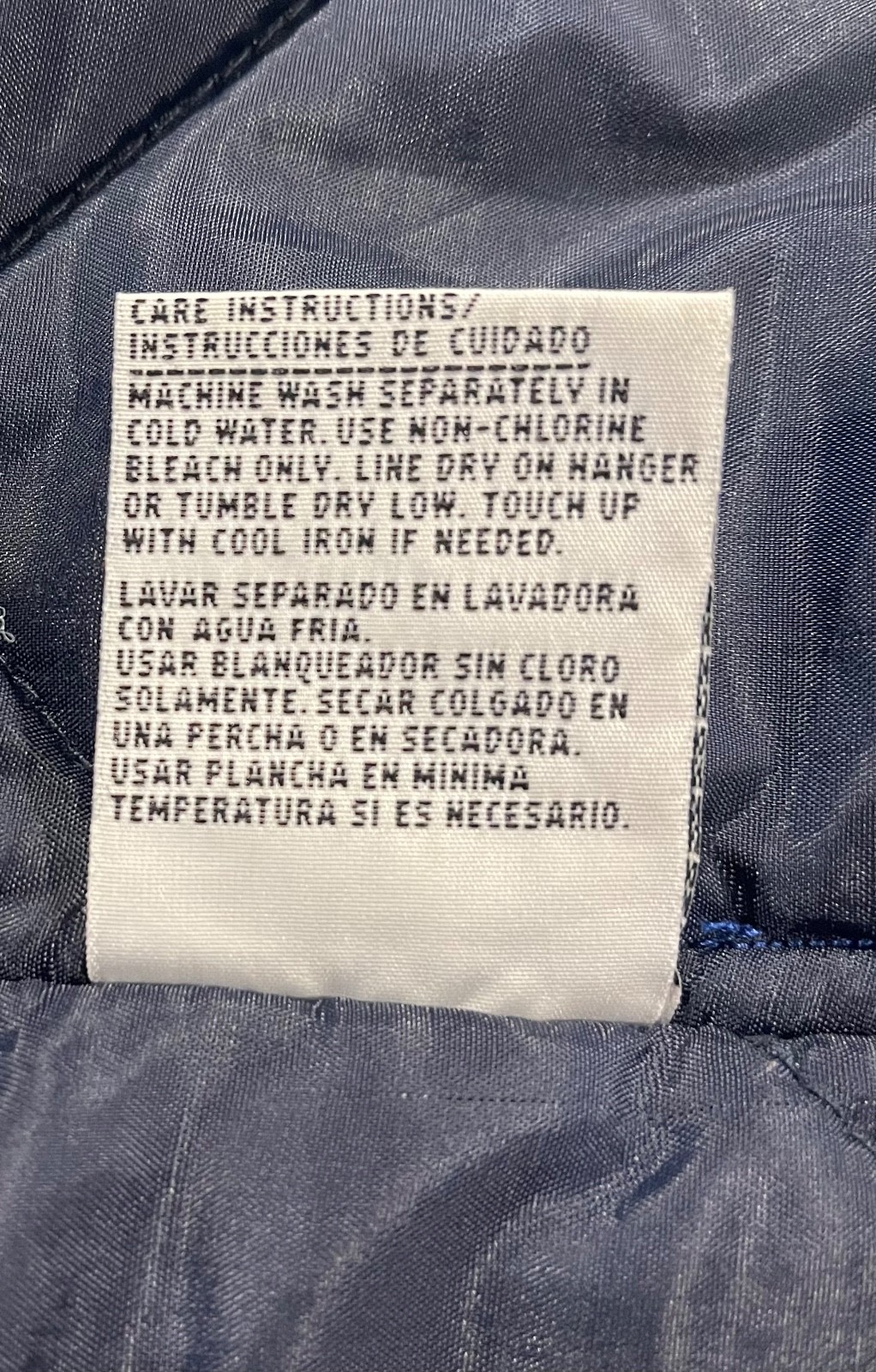 Basic Editions Men's Zip Button Well Insulated Qu… - image 6