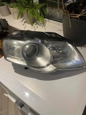 Volkswagen PASSAT B6 1.9TDI 77kW 2006 LHD Front Right Headlight headlamp 