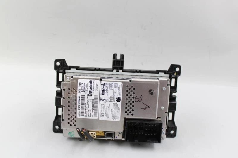 Audio Equipment Radio Fits 2017 JEEP GRAND CHEROKEE OEM #31259 - Image 4 of 4