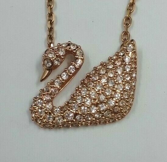 Swarovski Crystal Swan Necklace in plated rose gold w/ crystal