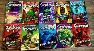 Lot of 10 Goosebumps Books R.L. Stine Paperback Young Reader Scholastic ...