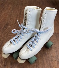 Vintage Chicago Women's Size 9 Roller Skates 111T W/ Toe Stops  Wards Wheels