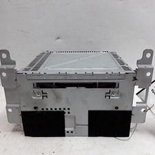 10 Ford Escape AM FM CD radio receiver OEM 15932202