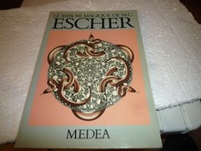 le miroir magique de M C ESCHER 1987