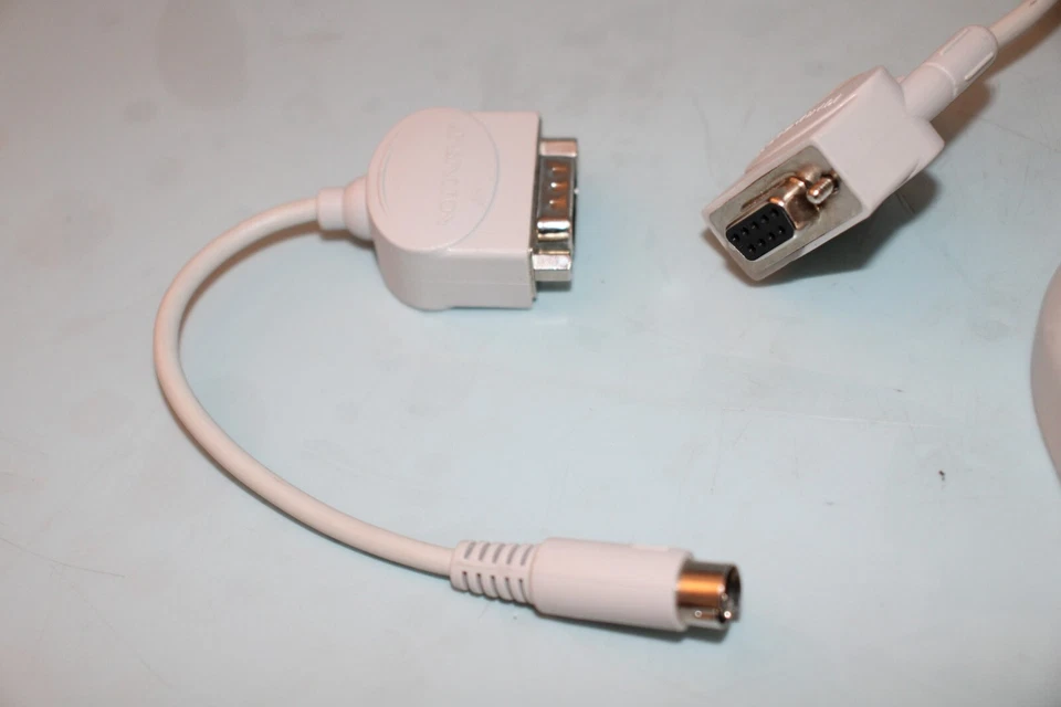 Ratón Trackball Serie Kensington Orbit 64221 HTB 114 y Adaptador PS/2 BOLA AZUL Foto 3 de 4