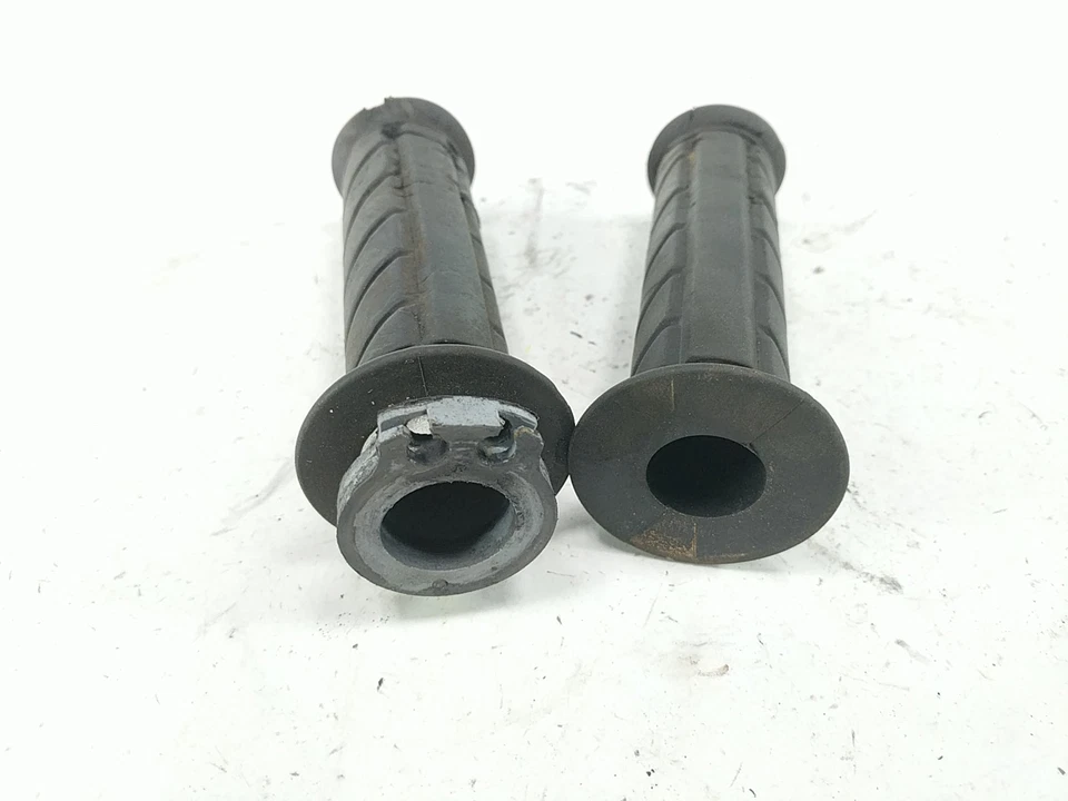 04 05 Tubo de acelerador y empuñaduras Kawasaki Ninja ZX10 ZX10R SuperBike Foto 3 de 4