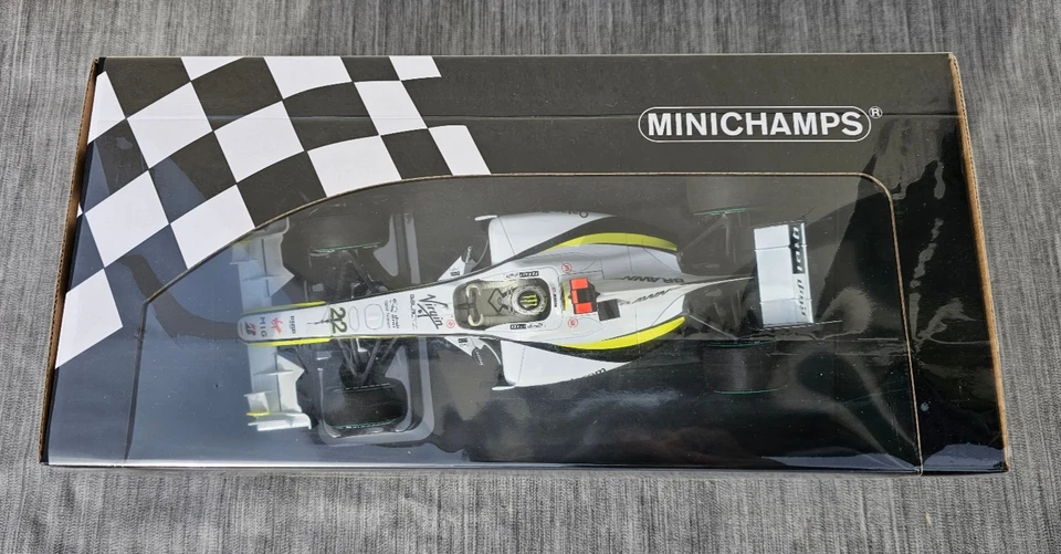 1:18 Minichamps Brawn GP BGP 001 Jenson Button World Champion 2009 Collection - Bild 3 von 4