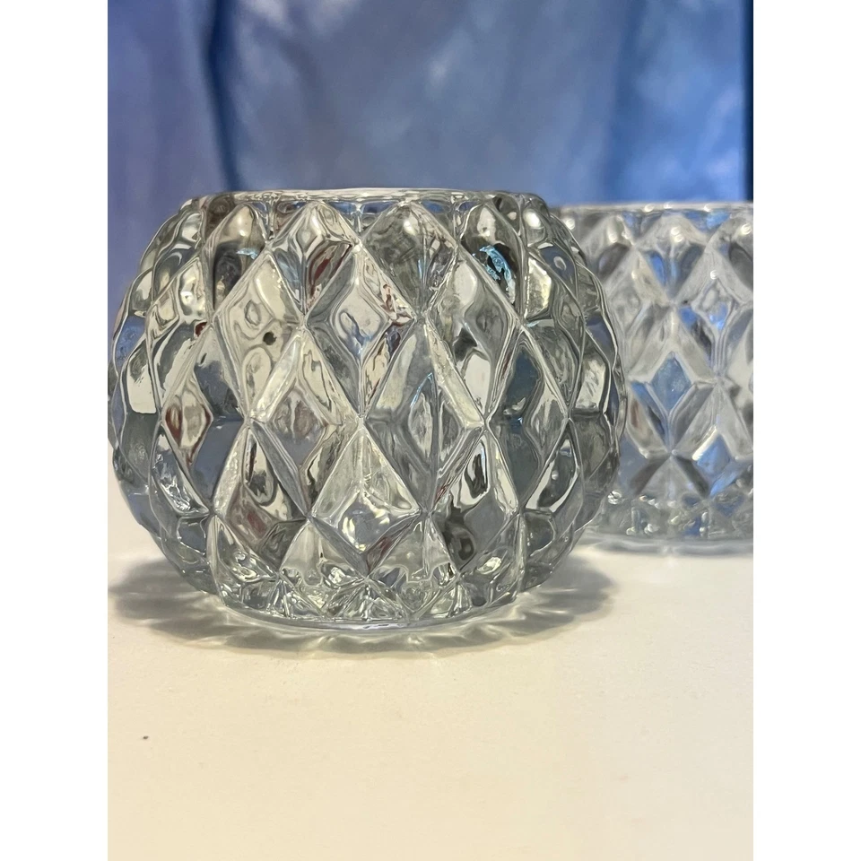 Set of 2 Clear Glass Diamond Cut Votive Candle Holders Tea Light Holders - Image 3 of 4