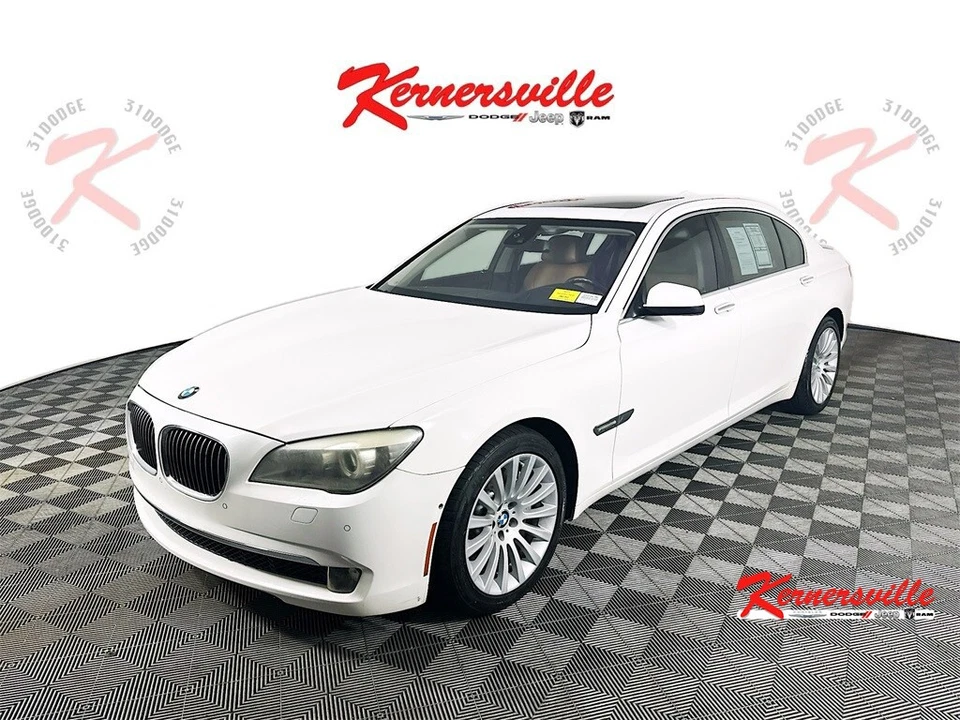 2012 BMW 7-Series 750Li RWD 4dr Sedan Navigation Leather Upholstry Moonroof Foto 3 de 4