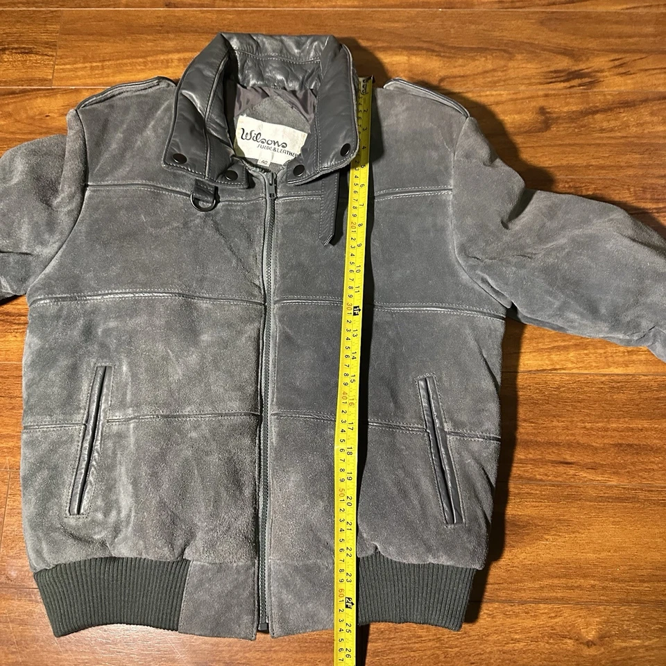 Chaqueta de bombardero de cuero Wilson para hombre gris gamuza A-2 piloto volante talla mediana Foto 4 de 4