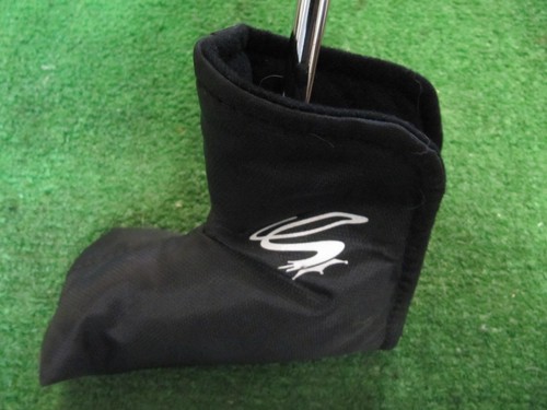 COBRA PUTTER, 34 INS. WITH COVER, SUPER STROKE GRIP - Picture 10 of 20