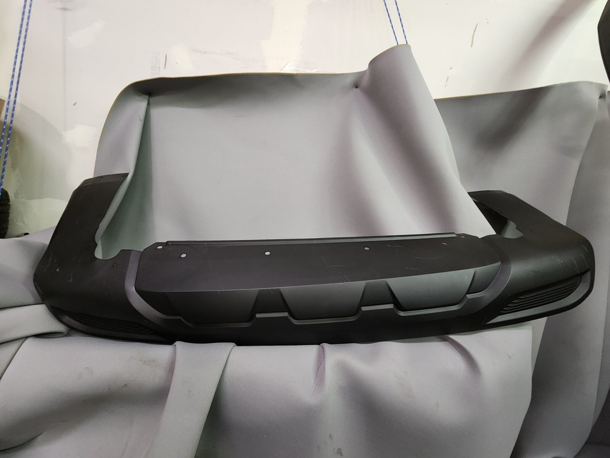 2019 2020 2021 Mitsubishi Outlander Rear Bumper Valance Trim