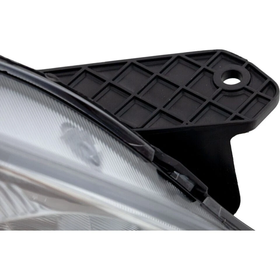 Faro halógeno derecho transparente Chevrolet Spark 2013-2015 Foto 2 de 3