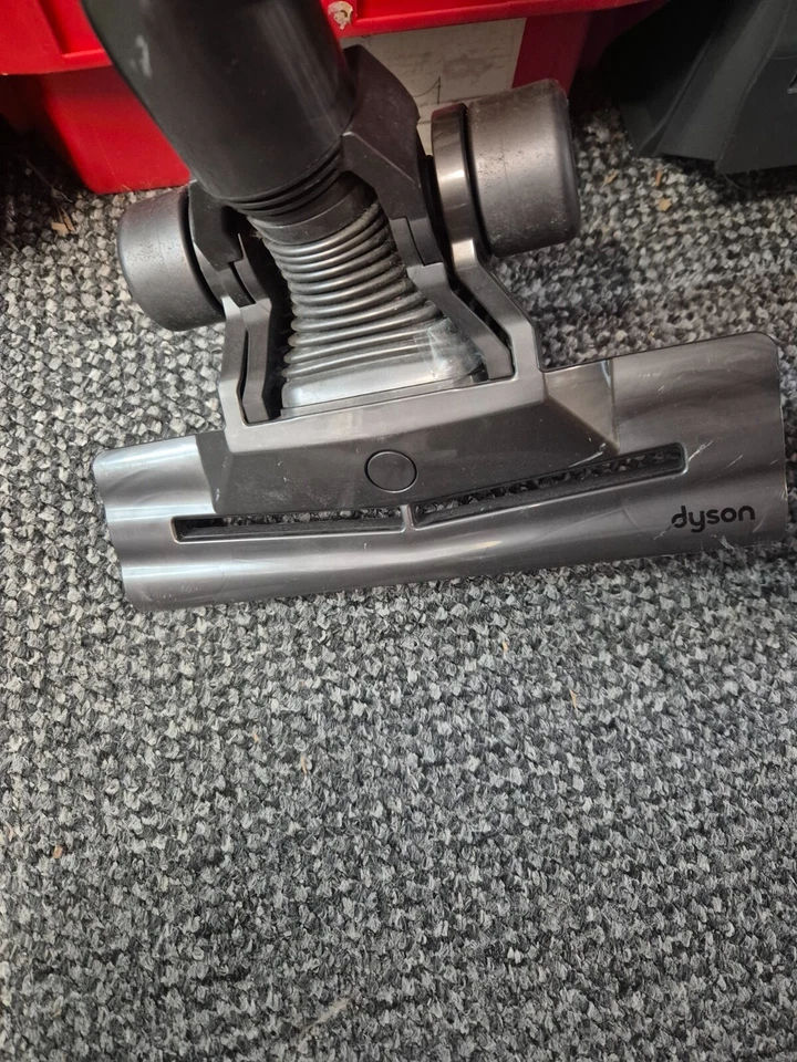 Pet Cylinder Vacuum Cleaner DC26 by Dyson - Image 4 of 4