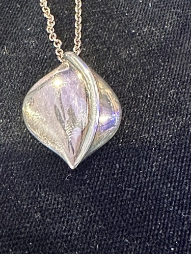 Colgante único de plata de ley con cadena ajustable de 18" de 7 gramos - Imagen 5 de 6