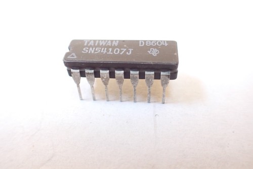 TEXAS INSTRUMENTS SN5410J Triple 3-Input Positive-Nand Gate Ceramic IC UK STOCK - Picture 3 of 4
