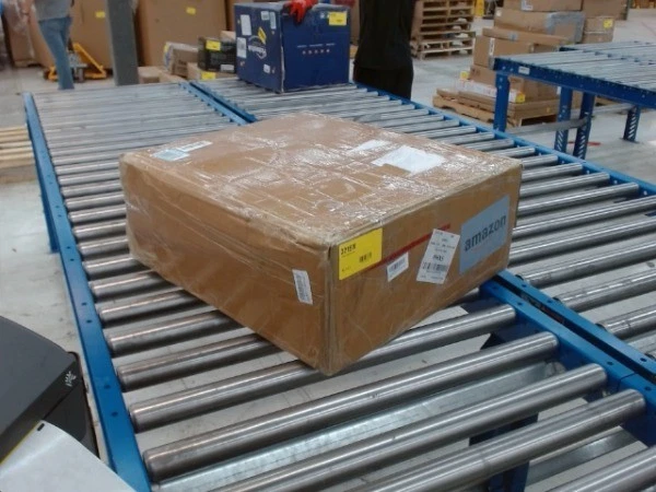 4-in-1 Shower Chair Wheelchair Padded Commode Foldable Adjustable Elderly Black - Image 3 of 3