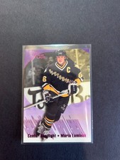 1994-95 Flair - Center Spotlight Mario Lemieux #6