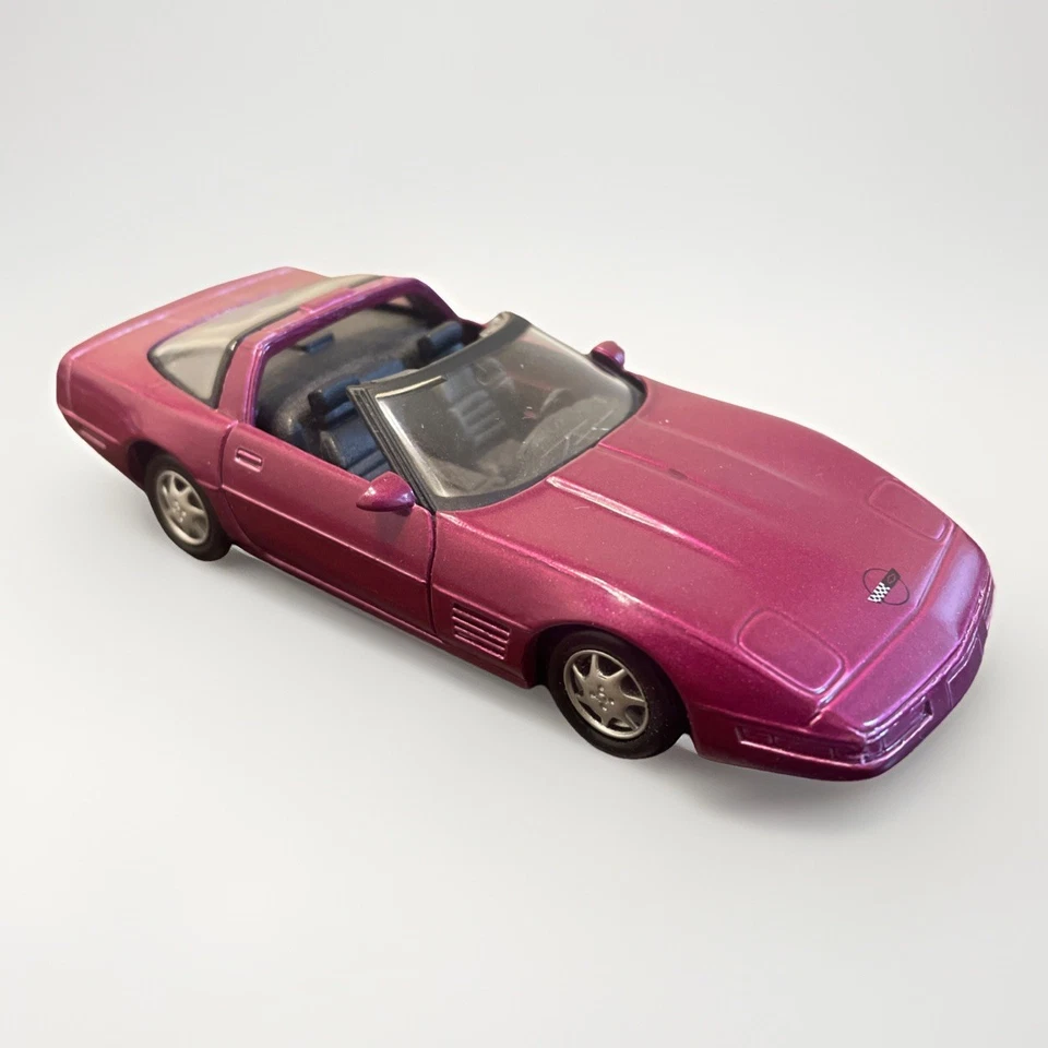 MAISTO DIECAST CORVETTE LOT(2) 1957 & 1990 ZR-1 1:40 SCALE DISPLAY PIECES - Image 3 of 3