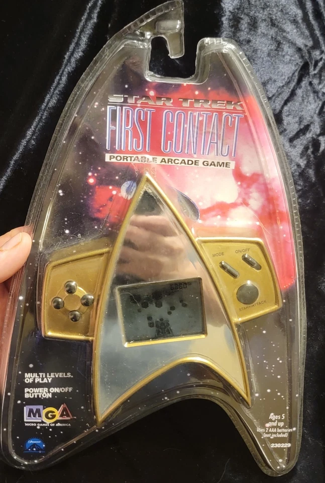 Videojuego portátil Star Trek primer contacto vintage precintado años 90 Foto 4 de 4