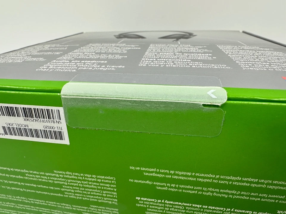 Sealed Xbox Wireless Stereo Headset - Xbox One/Series X|S/PC (2065) - Image 3 of 4