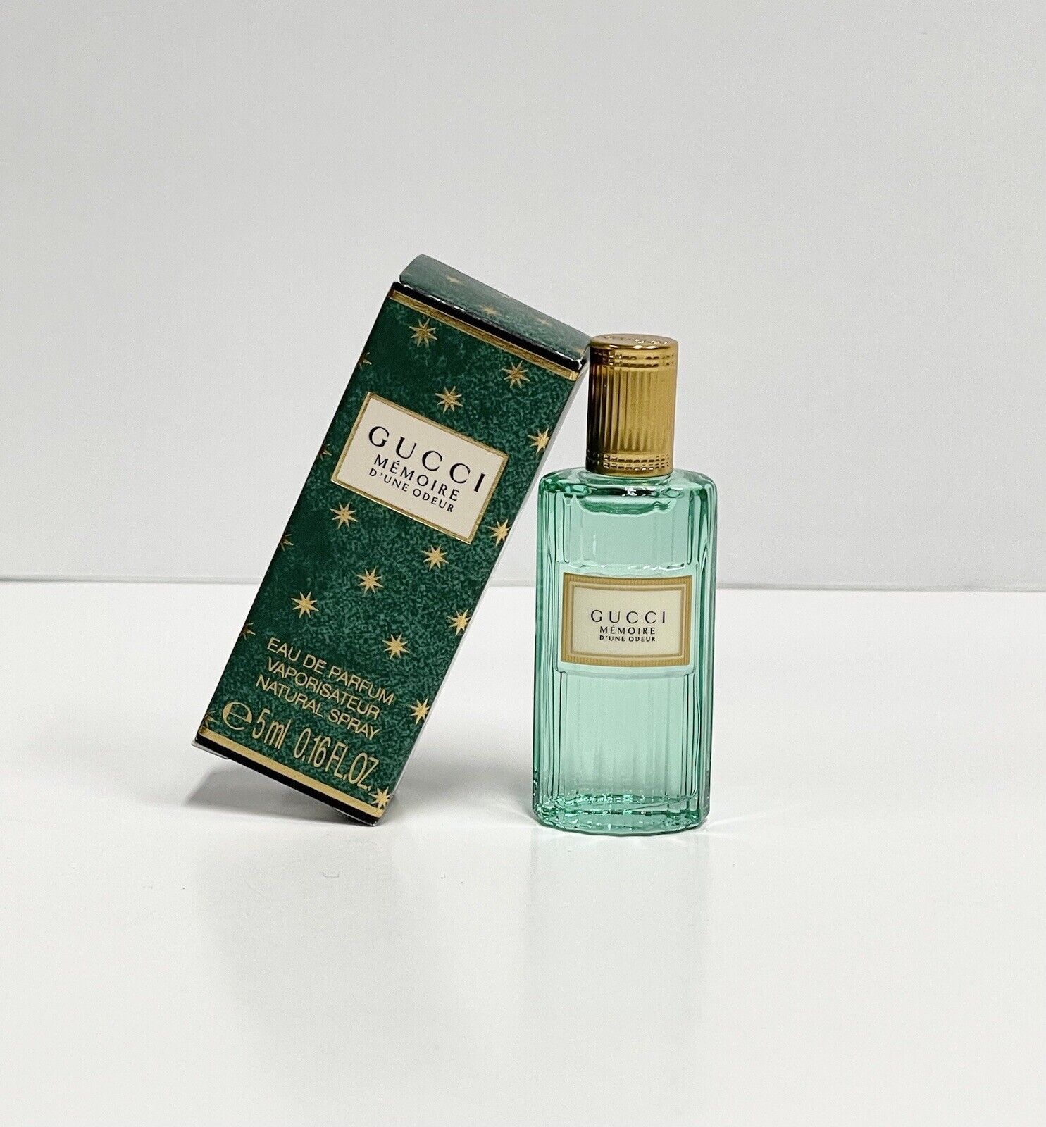 Shop Gucci Memoire D'Une Odeur Eau de Parfum