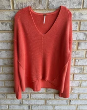 Free People Long Sleeve V-Neck Pullover Sweater Women's Size XS