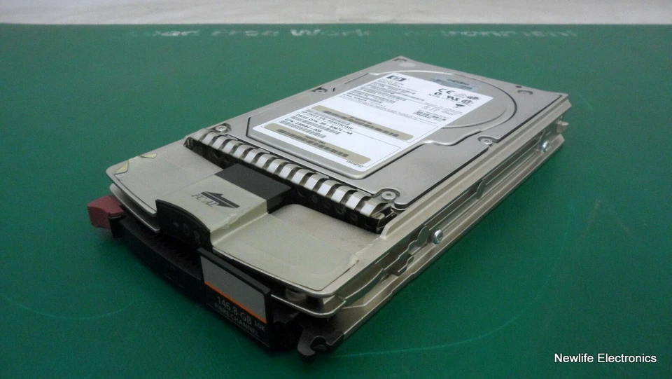 HP 300590-001 146GB 10,000 RPM 3.5 in. Fiber Channel HDD 293555-003 BD14655B2A - Image 2 of 4