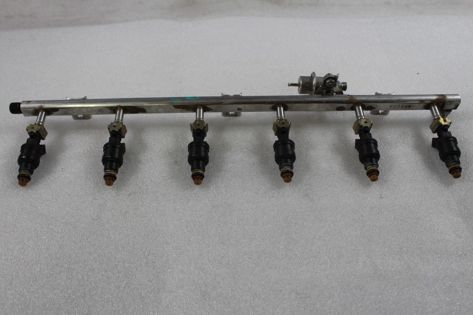 Ferrari 456 M, LH, Left, Fuel Rail, W/ Injectors, Used, P/N 173745