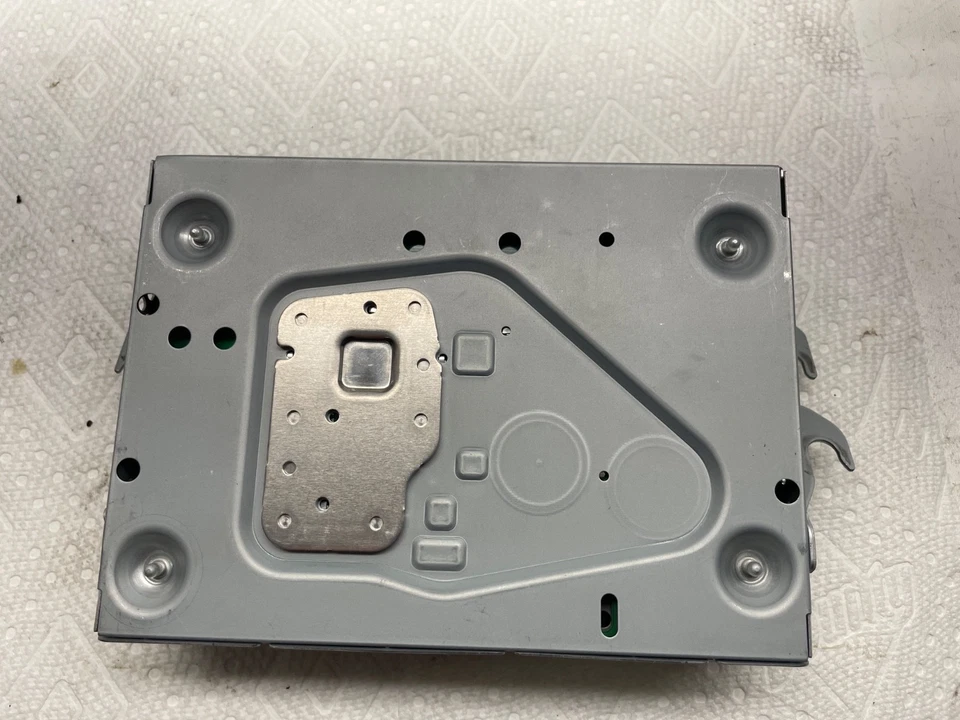 OEM 2023 2024 HONDA ACCORD DASH AUDIO RADIO RECEIVER HEAD UNIT 8A501-30A-AC1 - Image 3 of 4