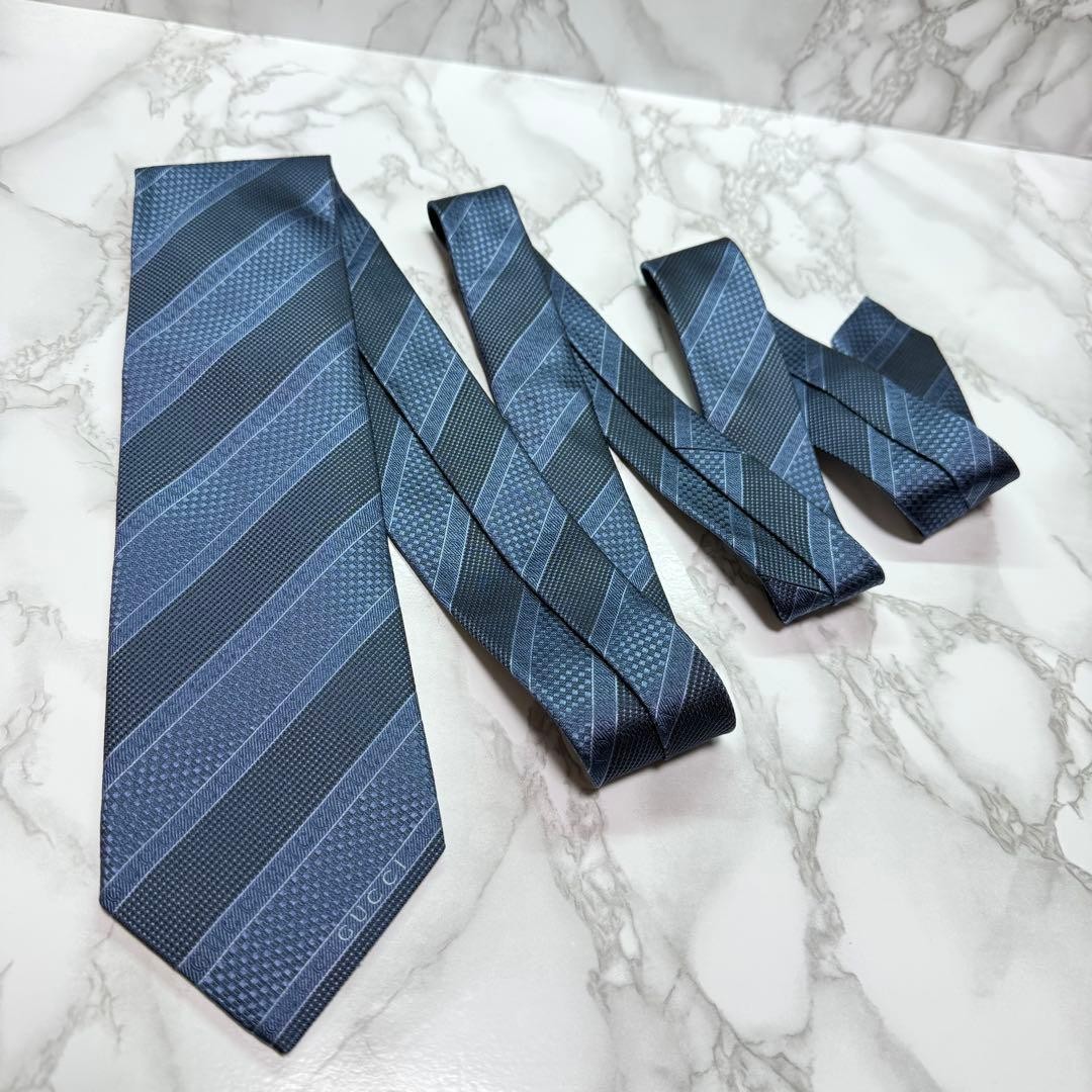 Gucci Necktie Tie 100% Silk Navy Blue Striped Pattern 3.2 inches From Japan thumbnail 10