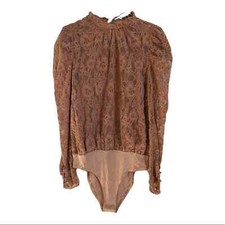 WAYF peach nude lace bodysuit women  s size medium nwot