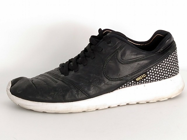 world's expensive football boots