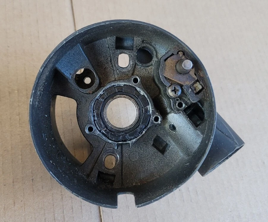 1976 1979 Ford Thunderbird , Ltd , Cougar Ignition Switch Column Cover - Image 2 of 4