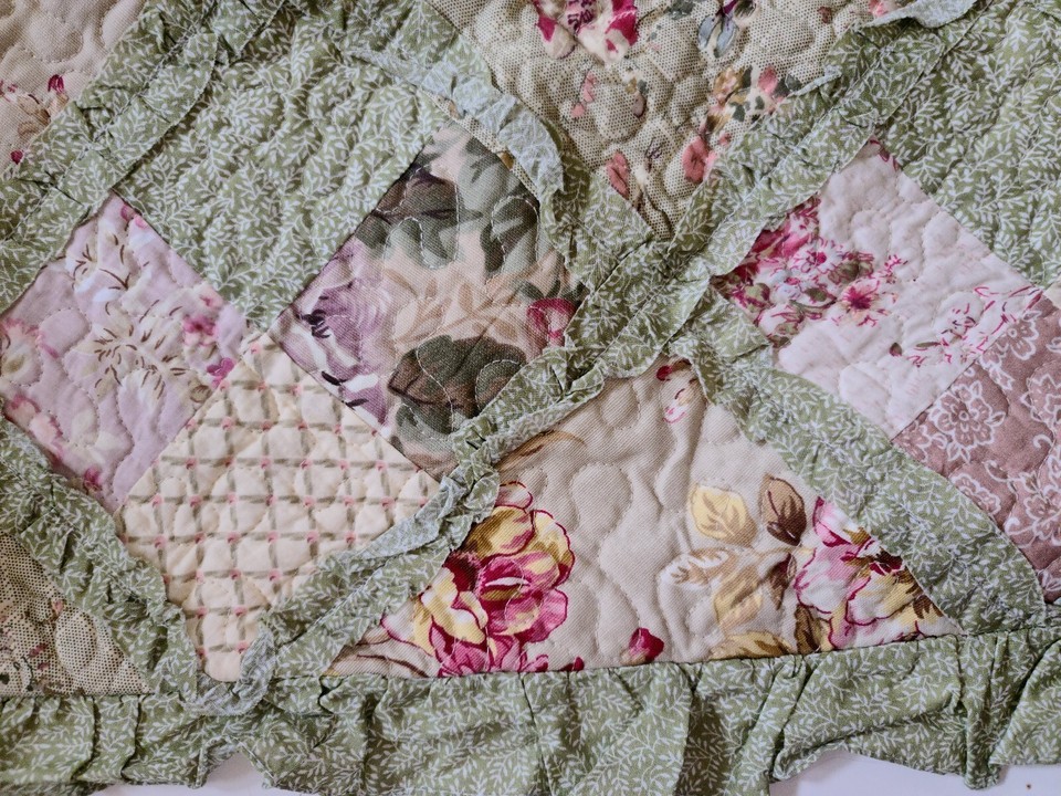 NEW Laura Ashley Ruffle Garden Green Quilted Standard Pillow Sham Vtg