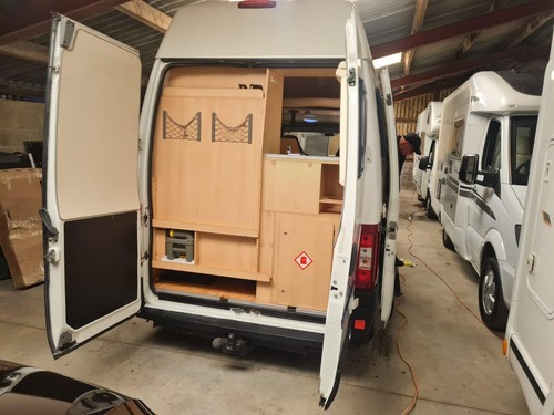 2005 Fiat Sea Sloop 5 - 2.3ltr - 60k miles - 4 berth / 4 belts - £17,995 - Picture 2 of 15