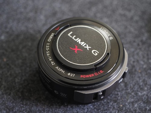 Panasonic Lumix G X Vario PZ 14-42mm f/3.5-5.6
