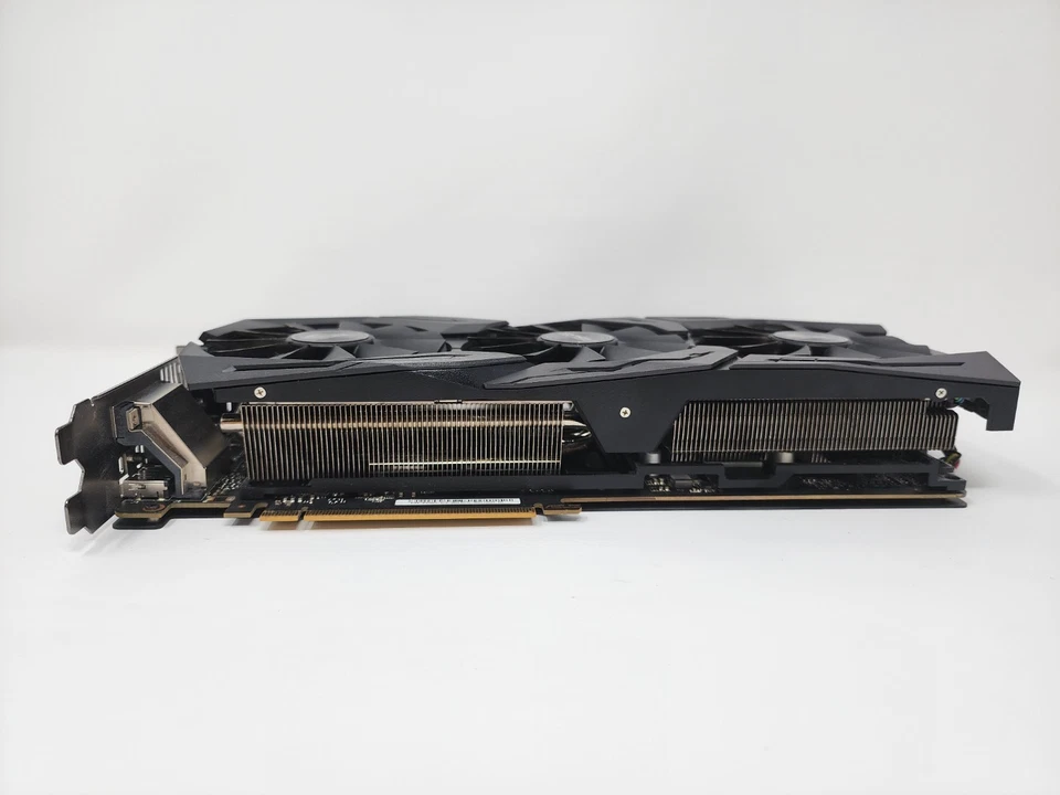 ASUS ROG STRIX 1080ti Gaming 11GB GDDR5X Graphics Card - Image 4 of 4