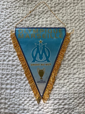Football fanion OM Olympique Marseille 1993 coupe d'Europe des clubs champions - Photo 1/2