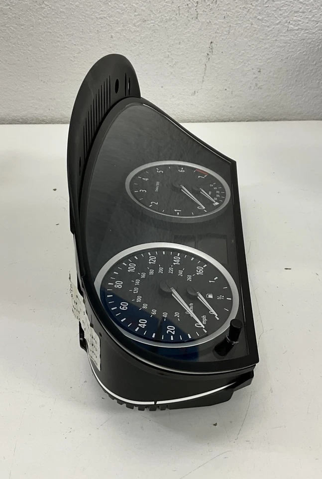 2015 BMW 525i Series Instrument Speedometer Gauge Cluster 62116958594 OEM - Image 3 of 4