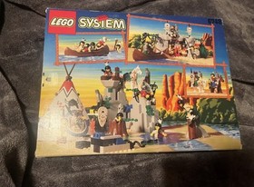LEGO Western: Boulder Cliff Canyon (6748)-Brand New In Factory Sealed Box