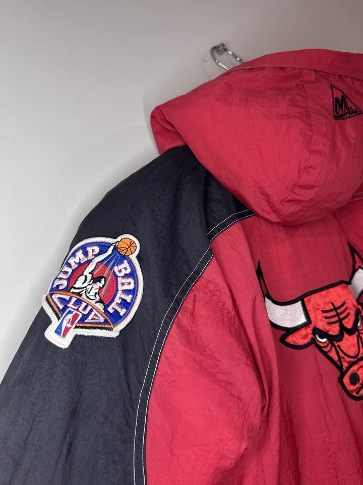 Chaqueta Abrigo Chaqueta Con Capucha Niños 6/7 Vintage Años 90 Mighty-Mac NBA Chicago Bulls Team Foto 3 de 4