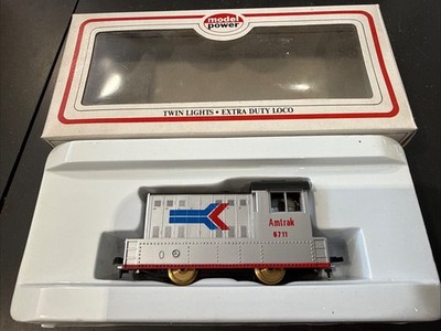 Model Power HO 6711 Porter Hustler Umschalter - Amtrak