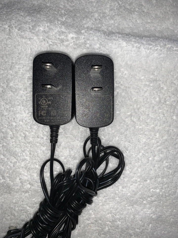 (2) Motorola Micro USB Travel Charger Original OEM SPN5334 SPN5356 SPN5374 5E - Image 2 of 2