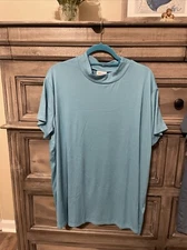 Lularoe Ruth Mock Neck Top Retail $38