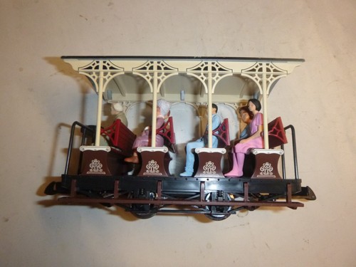 LGB 30430 G Scale Grizzly Flats Sommerwagen mit Reisenden (art.2519X6) L42 | Zustand: Gebraucht