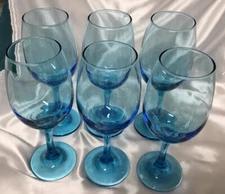 Set Of 6 Water Goblet Glasses Clear Teal Blue Holds 8-9 Oz Beverage