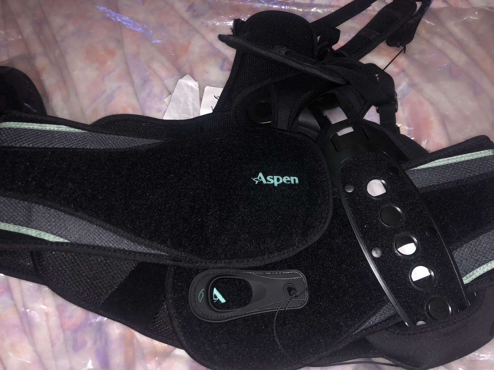 Aspen Vista TLSO 464 Back Brace Fits 20 60 Inches Waist 993640 eBay