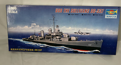 Trumpeter 05731 -1/700 ~ USS THE SULLIVANS DD - 537  ~ NIB 